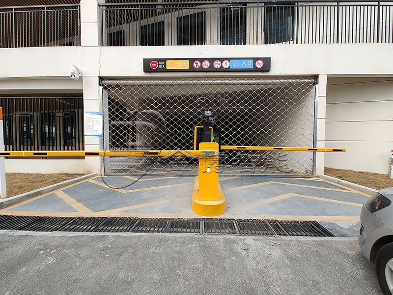 合肥西递小学车牌识别通道 (2).jpg